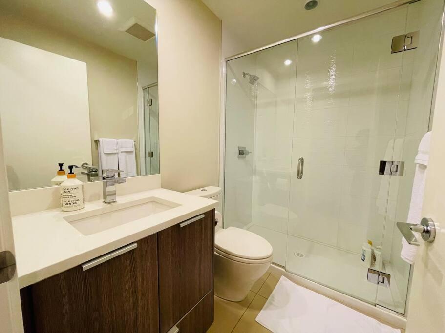 Apartamento Modern 2 Bedroom Ocean Views Downtown Free Parking